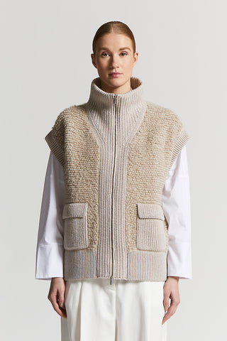 Fur-stitch vest