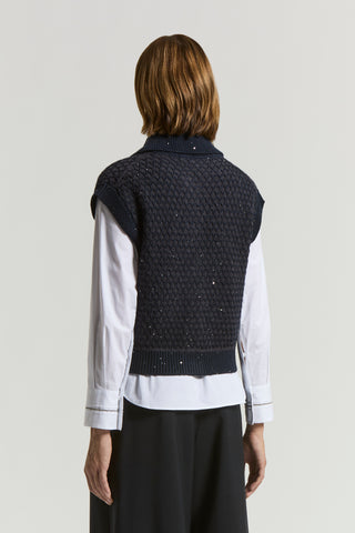 Wool and alpaca vest with buttons