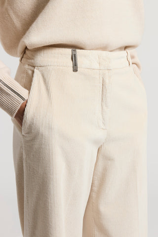 500-line corduroy trousers