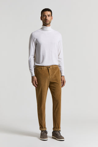 Needlecord chinos