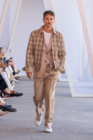SS27 Tessuti di Paole Fashion show