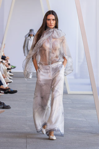 SS27 Tessuti di Paole Fashion show