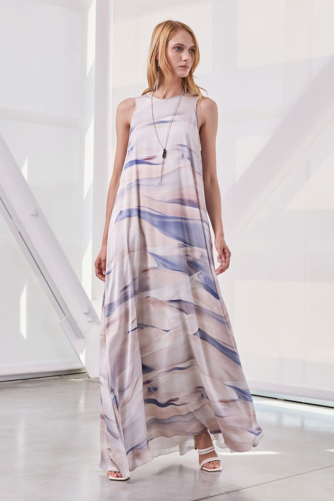 Long dress in fluid satin with Horizon print  