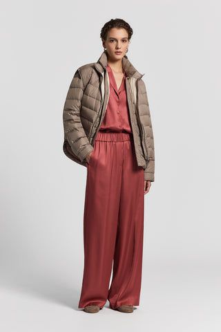 Water-repellent microfibre down jacket