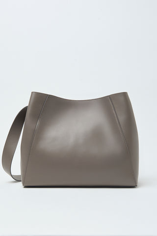 Large natural leather bag