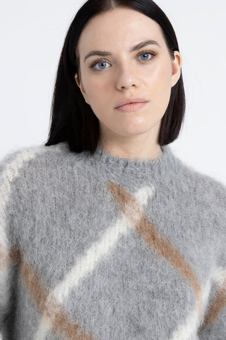 Alpaca and merino sweater with diamond pattern  