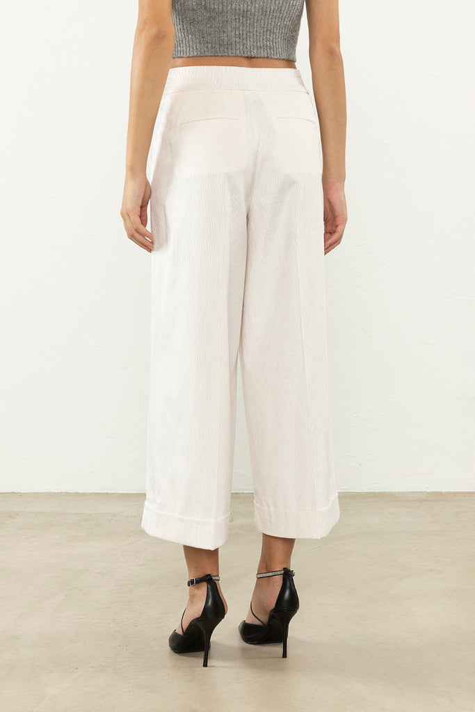 Corduroy cropped trousers  