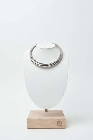 Collana girocollo catena punto luce