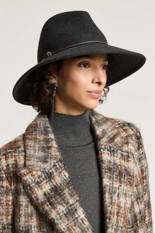 Cappello in feltro di lana