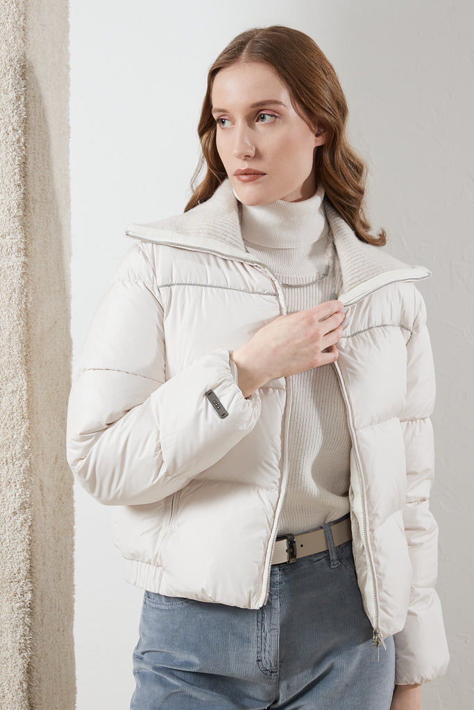 Short goose down jacket with tricot collar  