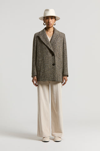 Look Woman 10