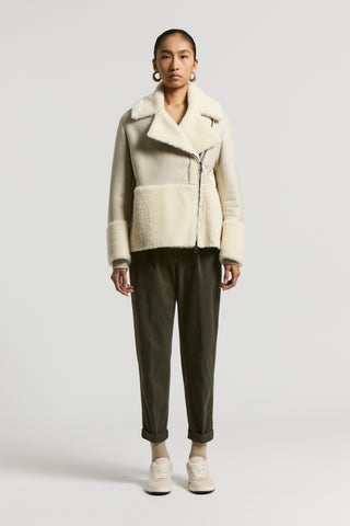 Look Woman 5
