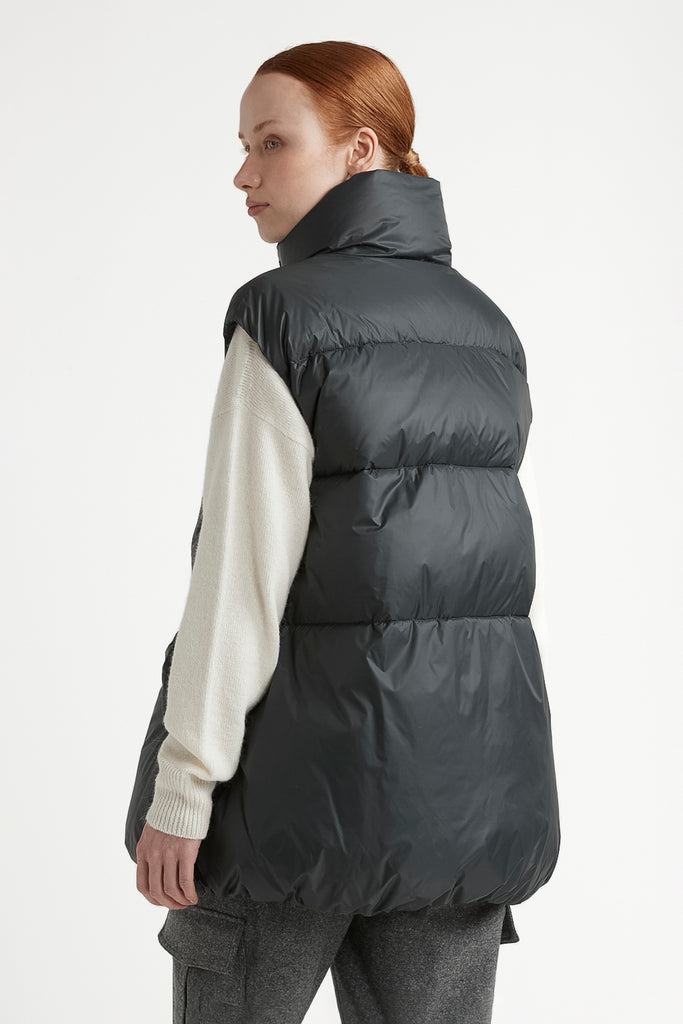 Goose down puffball vest  