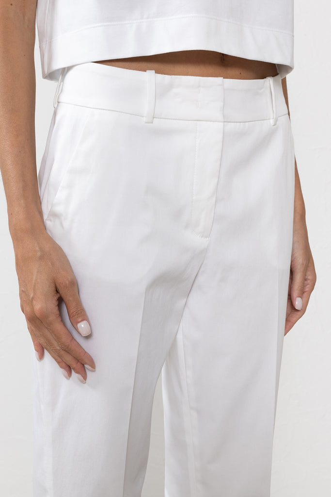 Trousers in light brushed cotton gabardine  