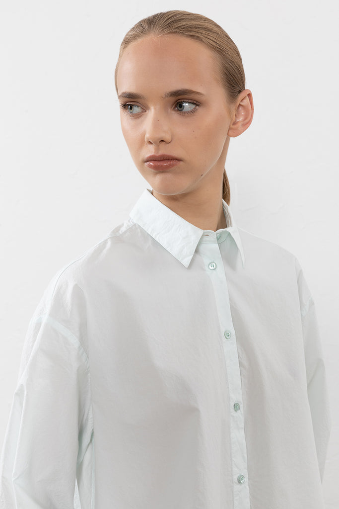Shirt in solid colour cotton poplin  