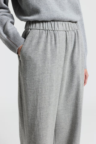 Carded cashmere wool gauze trousers