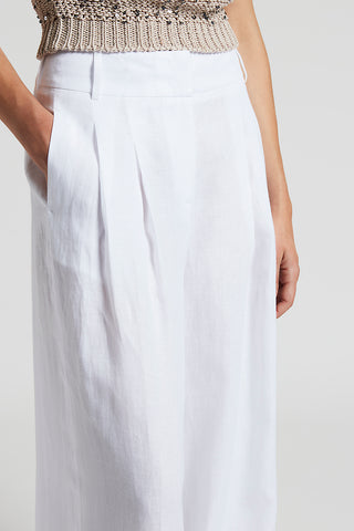 Trousers in light and cool pure linen