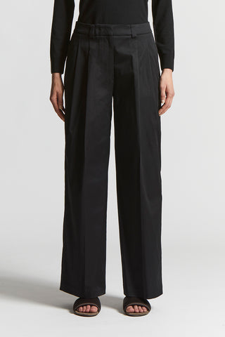 Trousers in lightweight stretch cotton gabardine