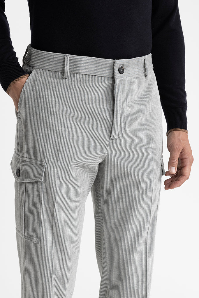 Chino trousers  