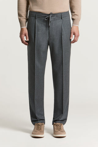 Pantalone jogger in gabardina cardata di pura lana