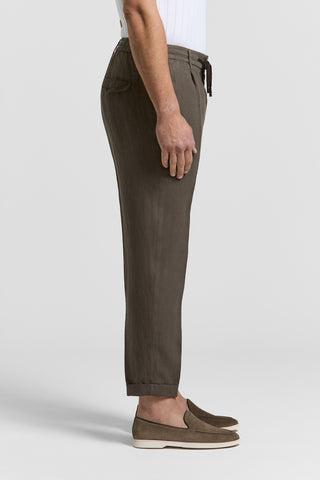 Pantalone jogger in tela di lino leggera