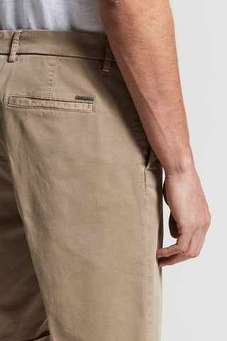 Stretch cotton gabardine Bermuda shorts