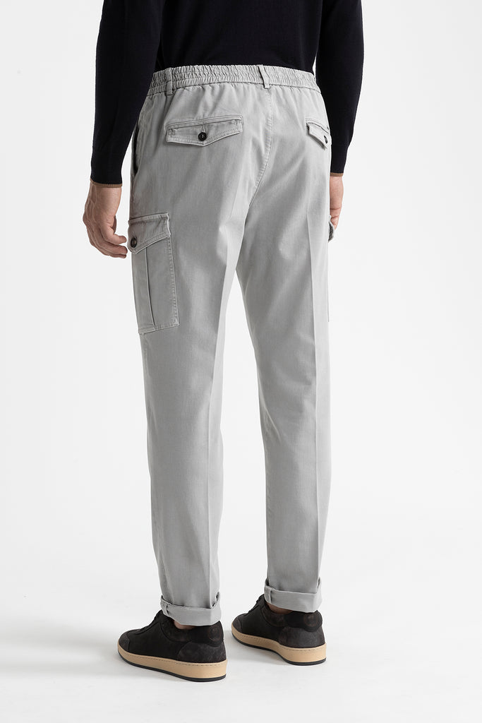 Cotton chinos with pockets  