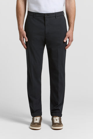 Pantalone chino in gabardina di puro cotone