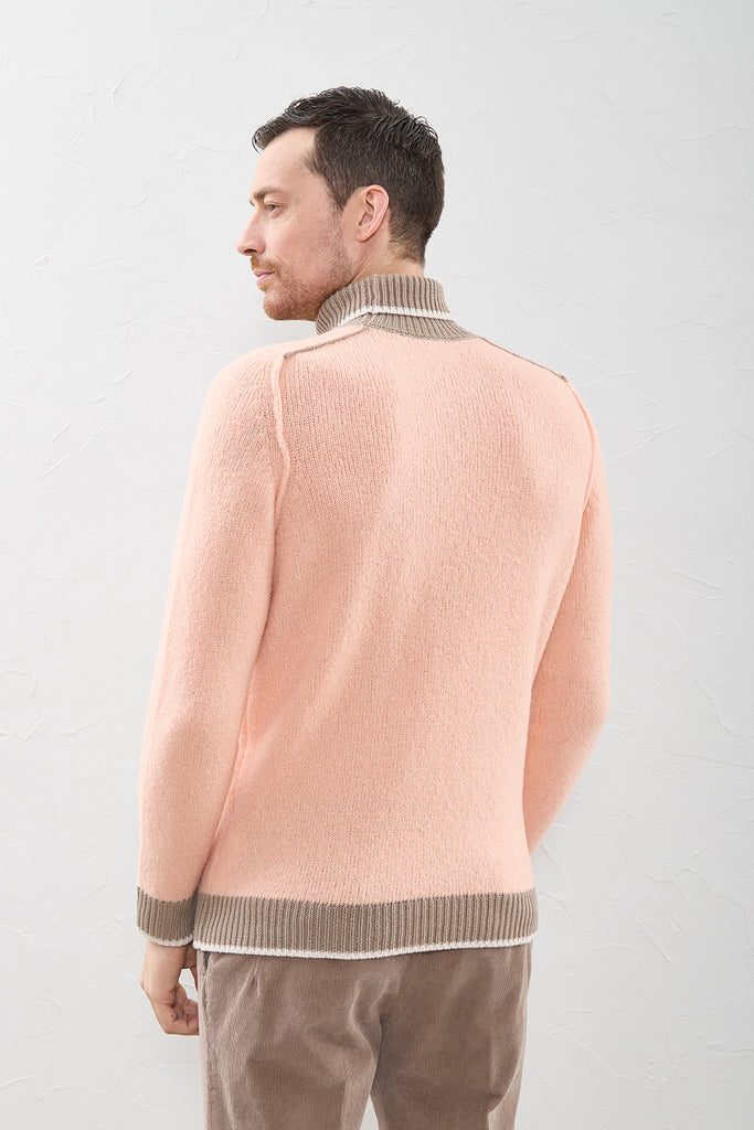 Turtleneck sweater in wool and cashmere  