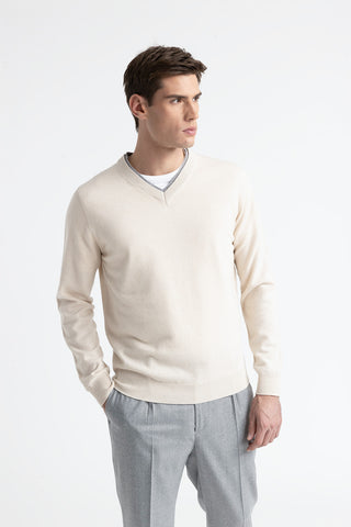 Wool, silk and cashmere V neck sweater  