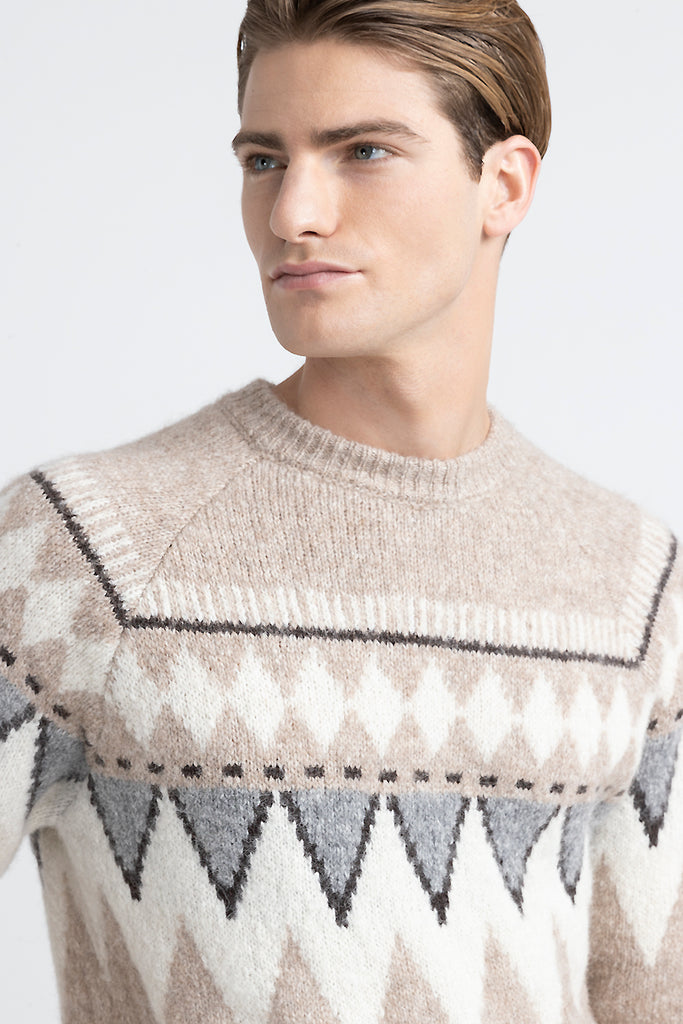 Knitted sweater  