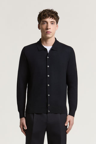 Maglia in pura lana con bottoni