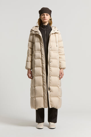 Long down jacket in WR technical duchess