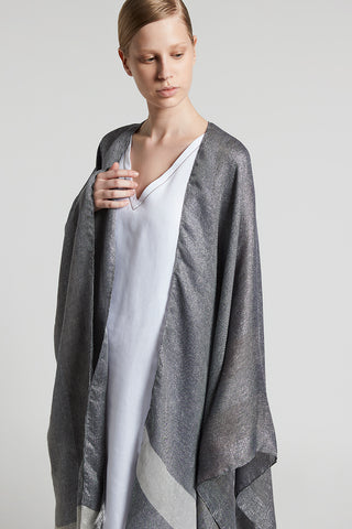 Viscose, linen and Lurex kimono