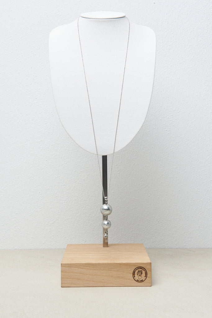 Necklace with pendant  