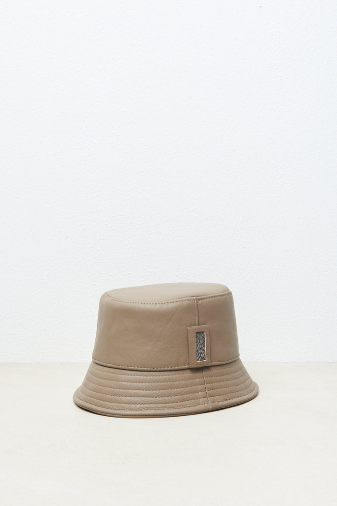 Fisherman's hat in leather  