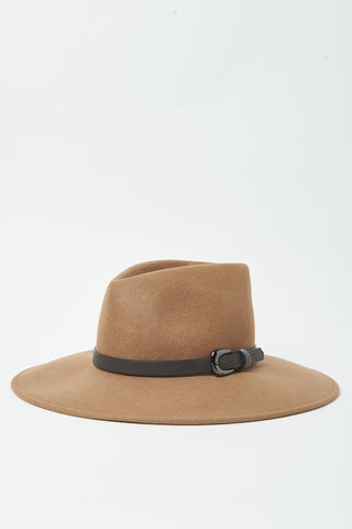 Wide-brimmed wool felt hat