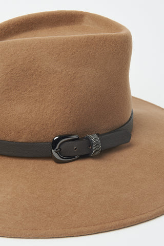 Wide-brimmed wool felt hat