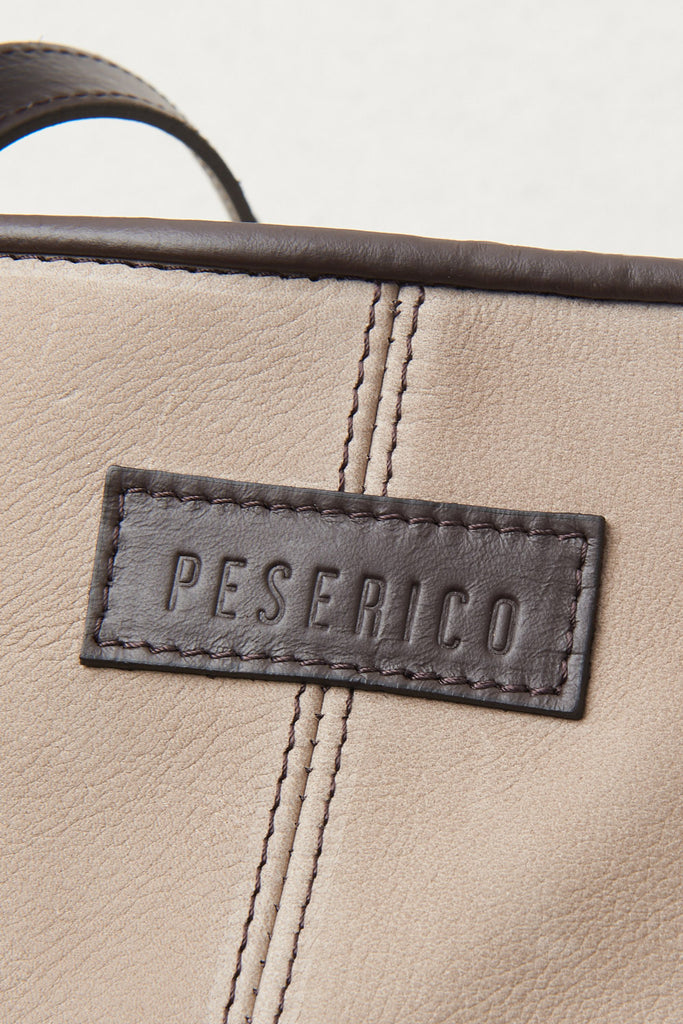 Leather shopping bag  