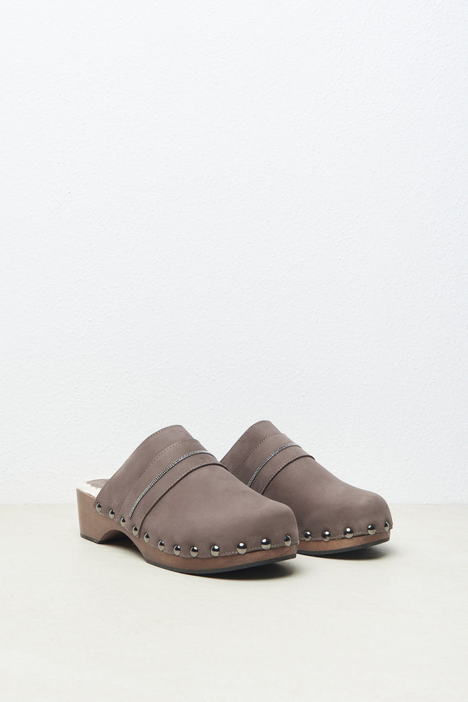 Genuine nabuk leather cloggs  