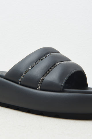 Embossed chunky leather slippers