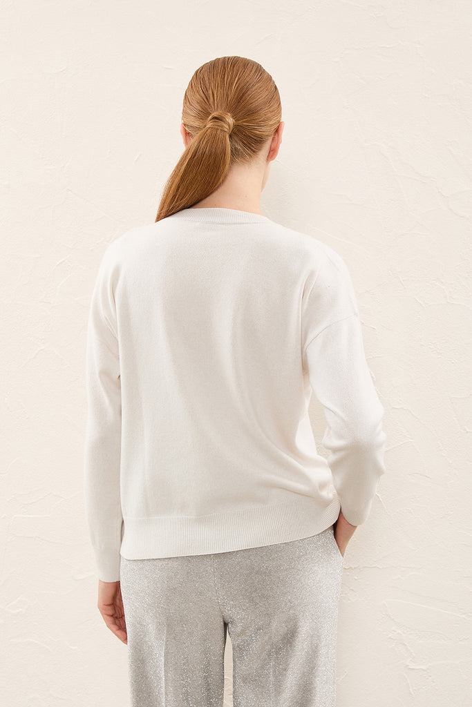 Wool, silk and cashmere sweater  