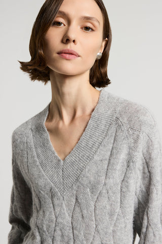 Alpaca V-neck jumper with sequins