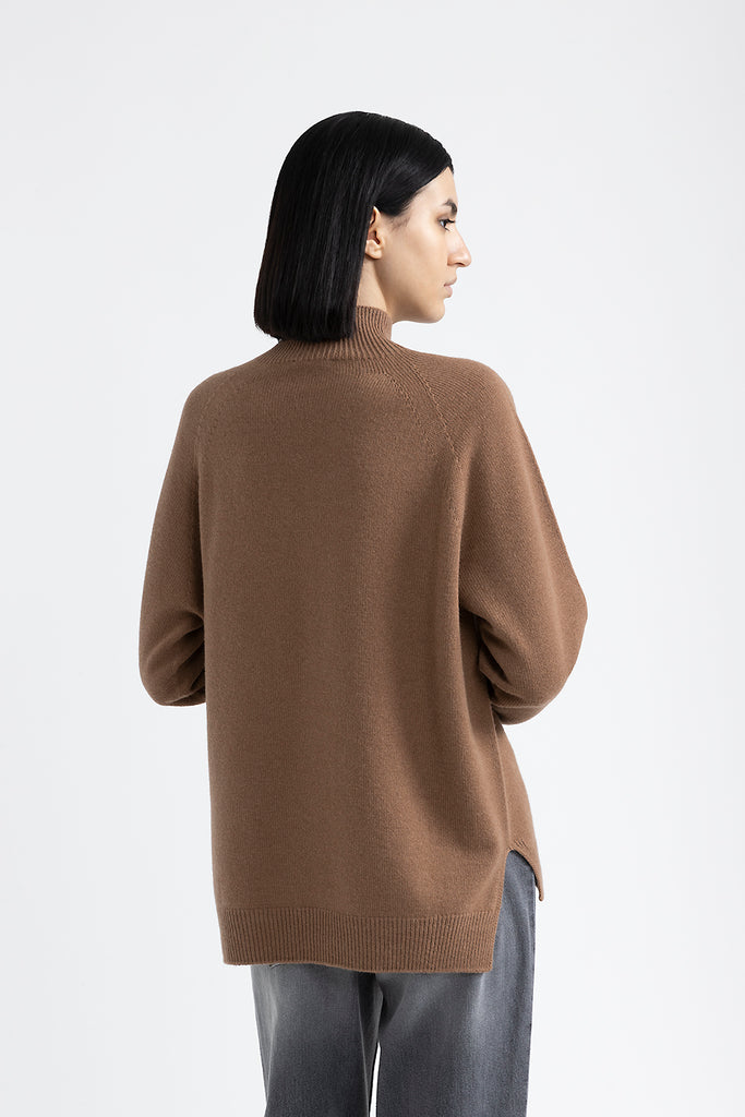 Wool, silk and cashmere sweater  