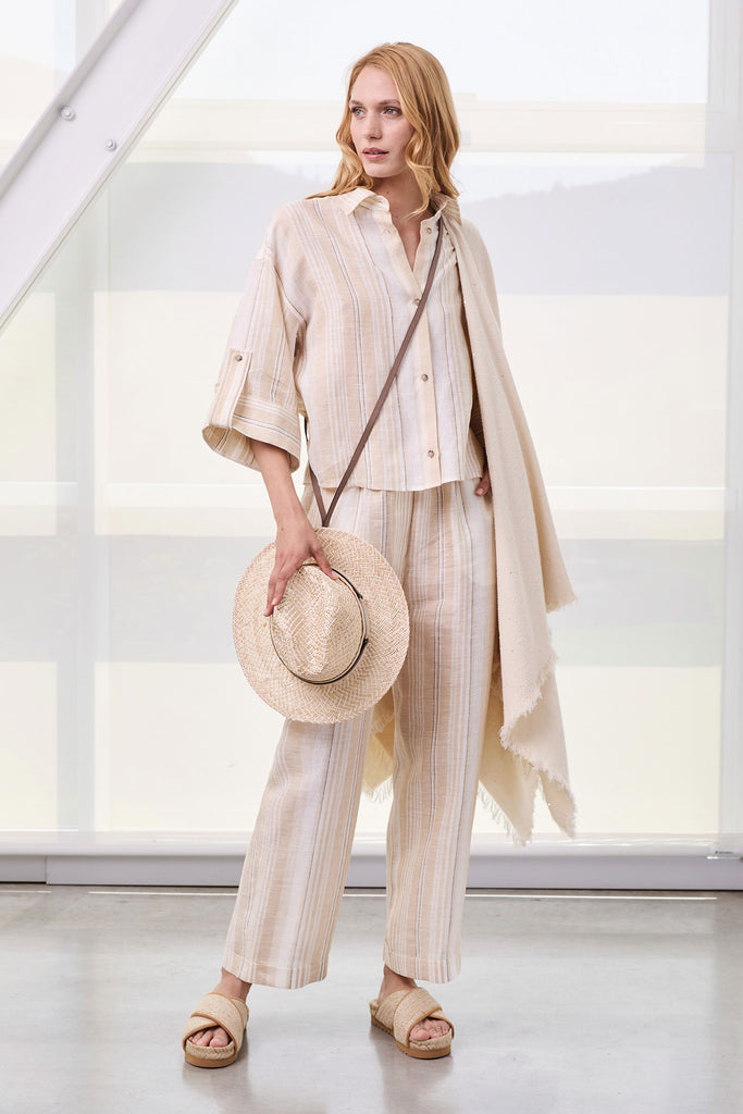 LOOK_12  