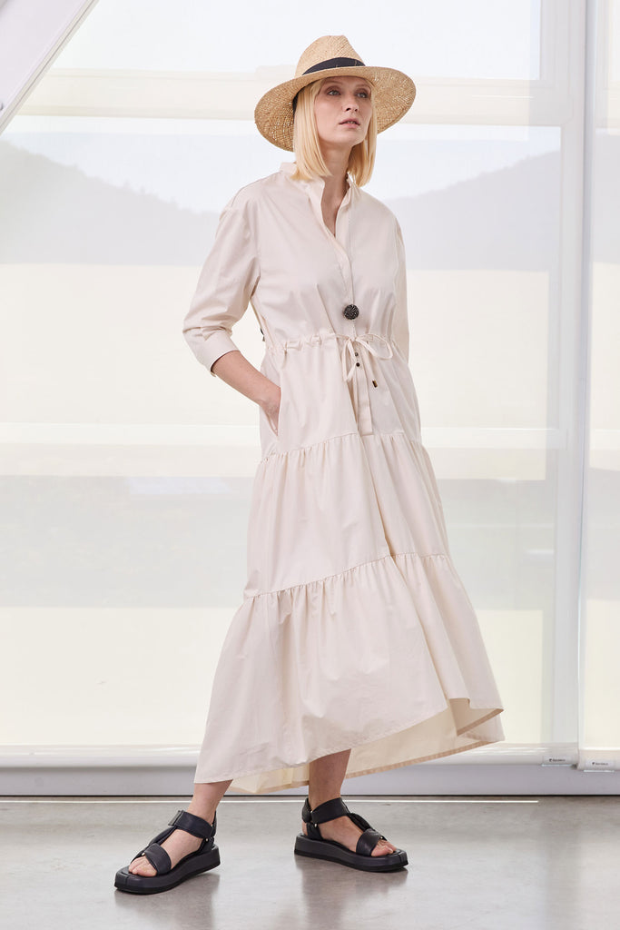 LOOK_18  
