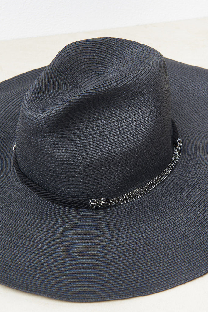 Elegant Fedora in woven straw with exquisite hatband in cord and diamond cut chain  