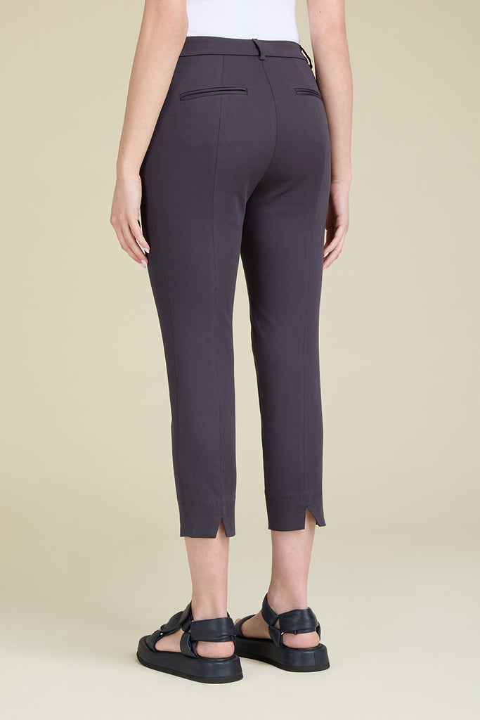 Slim trousers with contrast stitching in cool comfort cotton canvas  