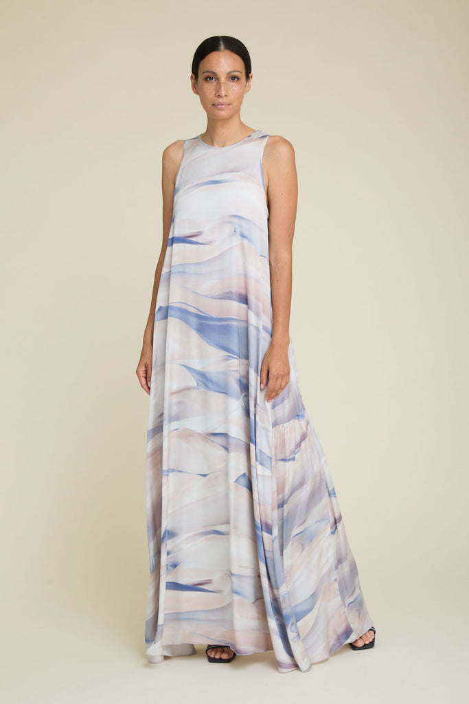 Long dress in fluid satin with Horizon print  