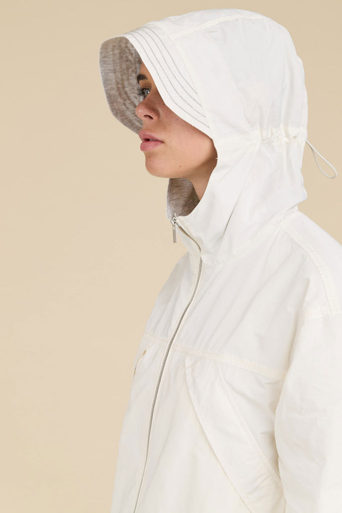 Hoodie in stretch taffeta with soft jersey lining  